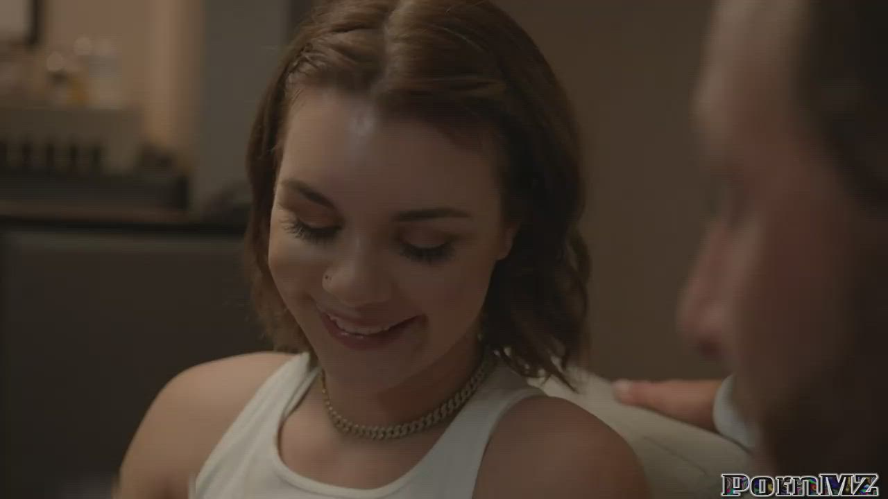 A Night With Gabbie Carter : video clip