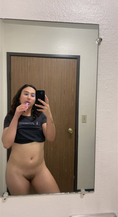 Are curvy stoner girls welcome here?? : video clip