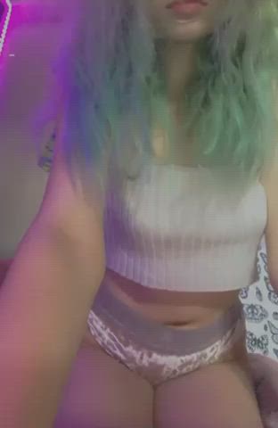 your daughter loves stripping and showing off for you🙈 : video clip