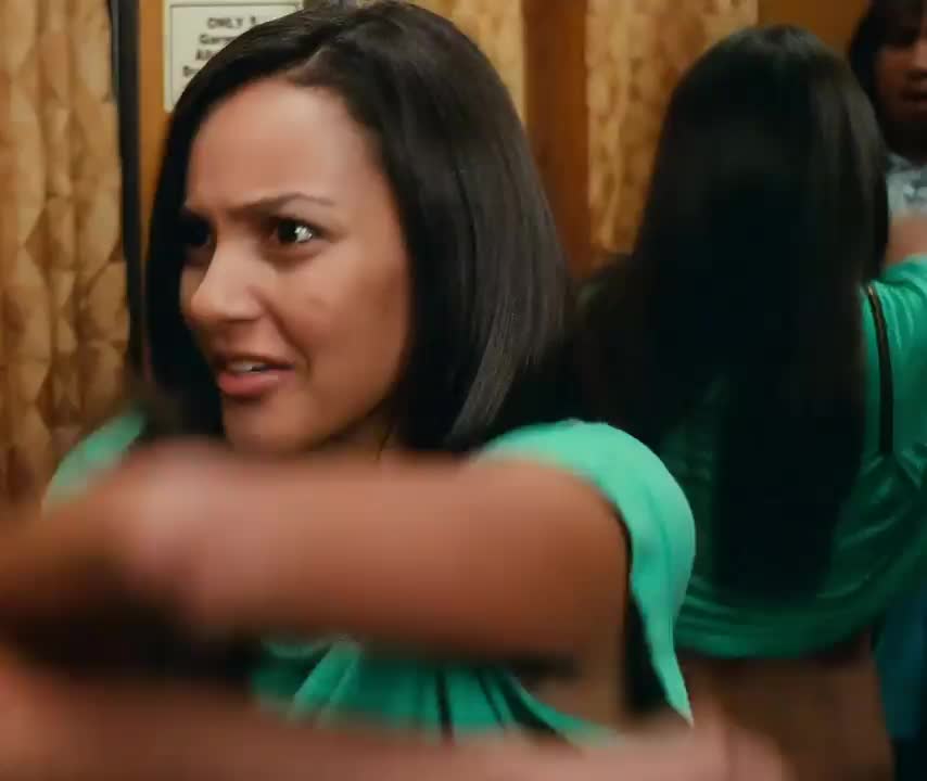 Jessica Lucas : video clip