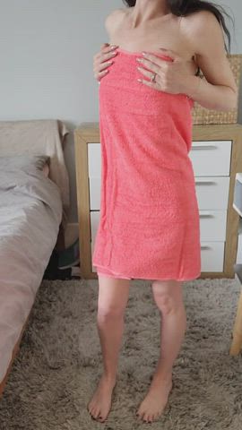 I hope you enjoy my pale, petite body. : video clip