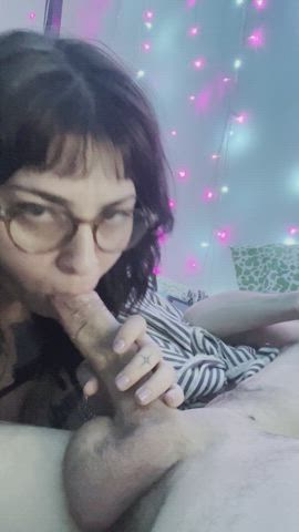 im here to worship your cock : video clip