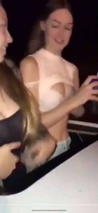 Hotties happy to flash! : video clip