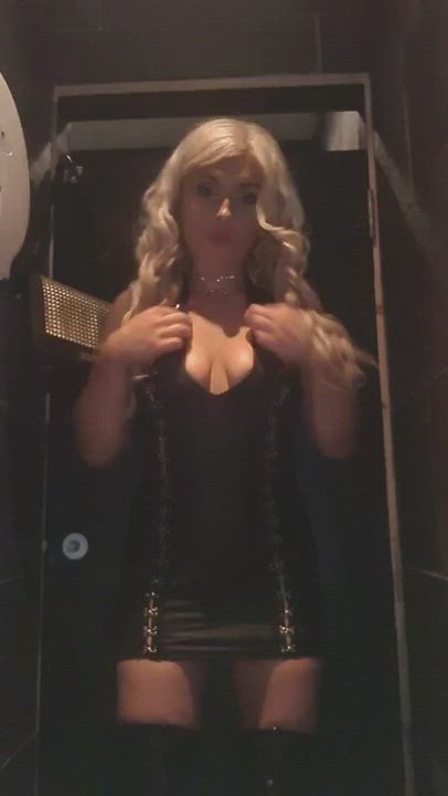Ass Blonde Strip Stripper Striptease Tease Porn GIF by keirakandii : video clip