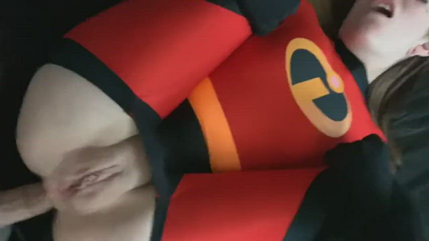 Violet gets fucked in the ass : video clip