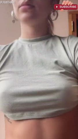 Anyone know who this is?? : video clip