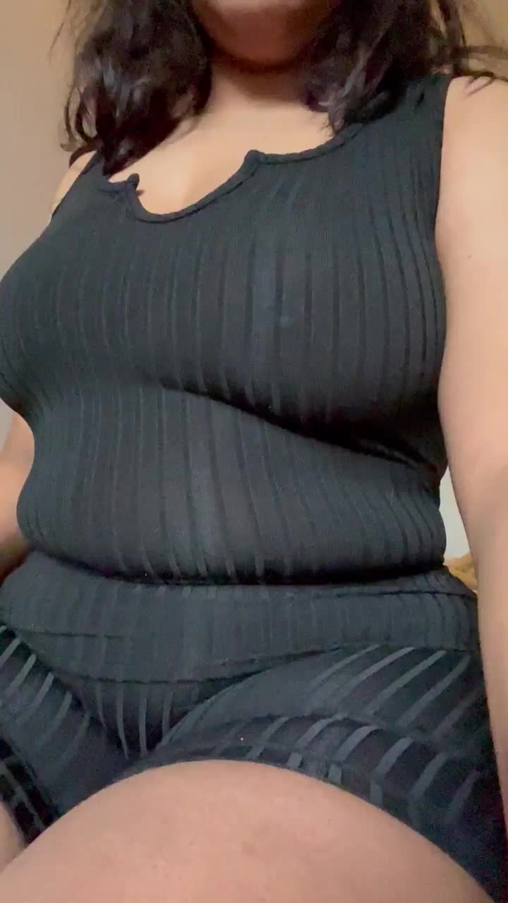 let me show you what i'm hiding in here [gif] : video clip