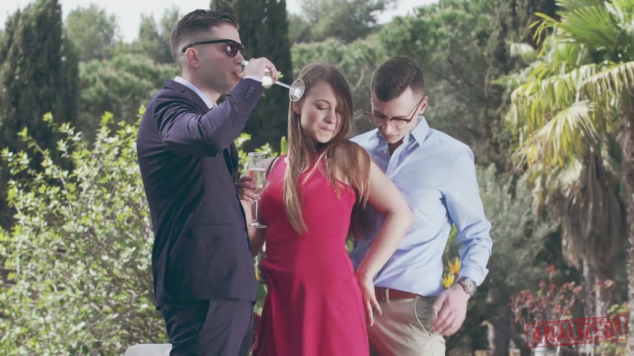 Anal Whore DP : video clip
