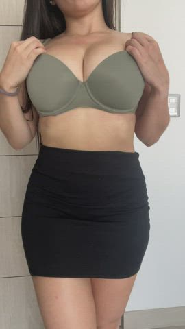 Patiently waiting for someone who may appreciate my natural milkers : video clip
