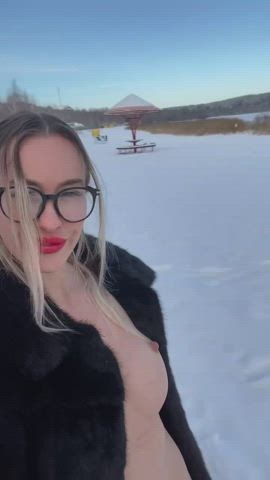 Baby. You have to cum now for mommy : video clip