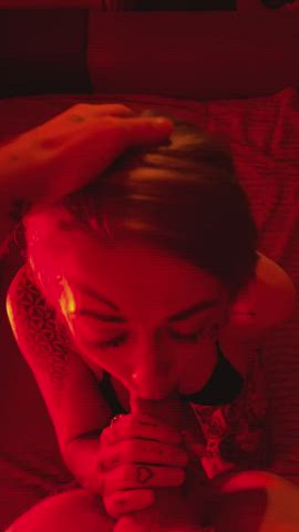 I love being shot in the face : video clip