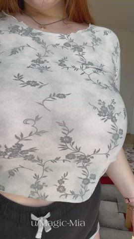 If you like curvy redheads with fat boobs I’m your dreamgirl : video clip