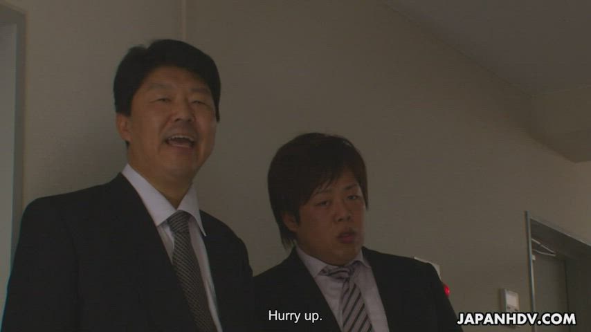 Reiko Kobayakawa has a meeting with the boss but it ends up being an orgy : video clip