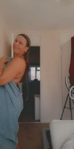 You know where to inject me your thick cum : video clip