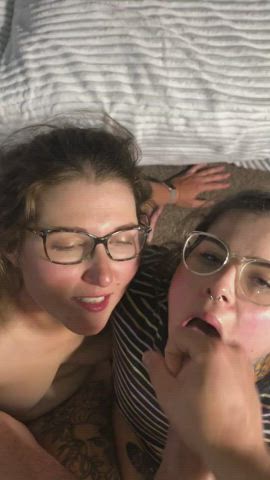 My girls begging for it : video clip