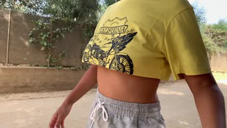 Going braless while wearing a super short top is always a good idea! [GIF] : video clip