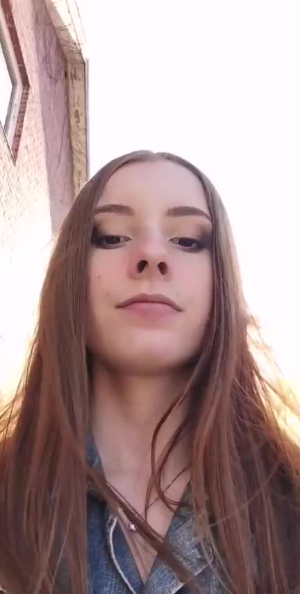 Every time i reveal my face it's kinda a risk, but I want you to see how happy I am showing you my titties 🥰💕 [GIF] : video clip