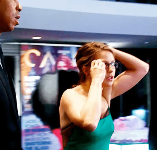 Kara when she hears someone getting blue balled… [Melissa Benoist] : video clip