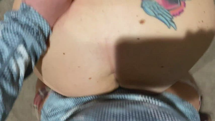I do have a Cum Fettish in my pussy after a Good Doggystyle Fuck with sweet Creampie : video clip