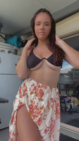 I think my tits got a little bigger since I wore this bra the last time : video clip
