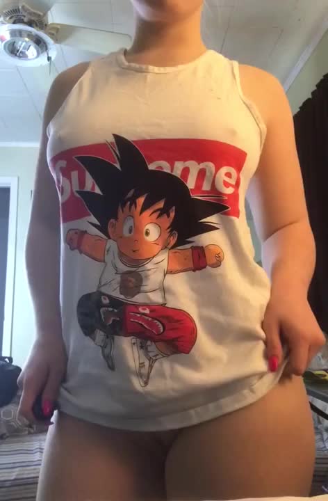 Sweet Little Nipples : video clip