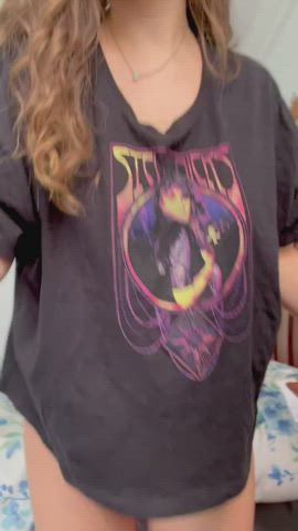 are my big, natural boobs the type of tits you dream about? (19f) : video clip
