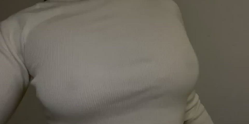 Do I have cute nipples? 🥺 : video clip