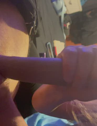 MONSTER cock handjob : video clip