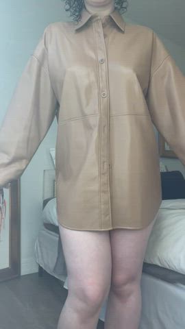 My body deserves to be shown : video clip