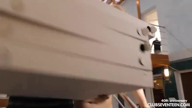 Luckiest Pizza Guy Ever : video clip