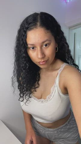 Only react if you think my ass is fuckable : video clip