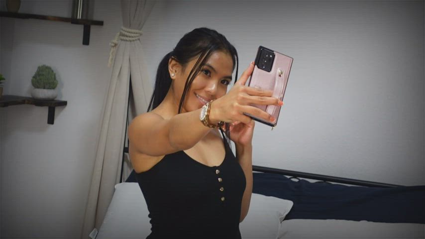 Jada Kai Gets Caught Taking Nudes : video clip