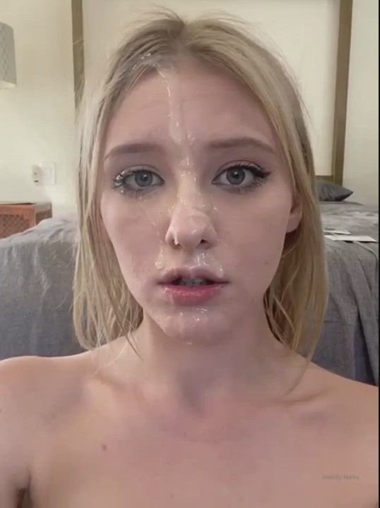 Cum for me daddy : video clip