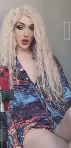 May I train your ass a little tonight? : video clip