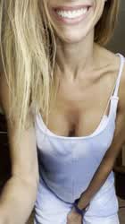 Moms always bring the snacks😉…..45 Female : video clip