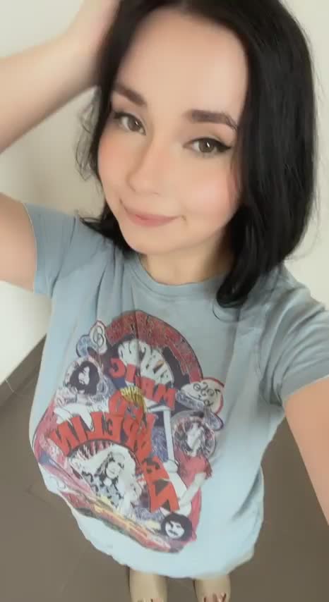 On my way to make your dick hard! : video clip