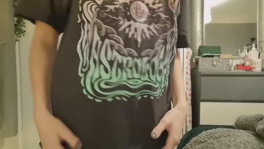 Life it's hard Sometime 🥲. Here’s some boobies (OC) : video clip