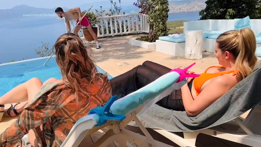 Sharing a cock by the pool with my friend Erin on holiday : video clip