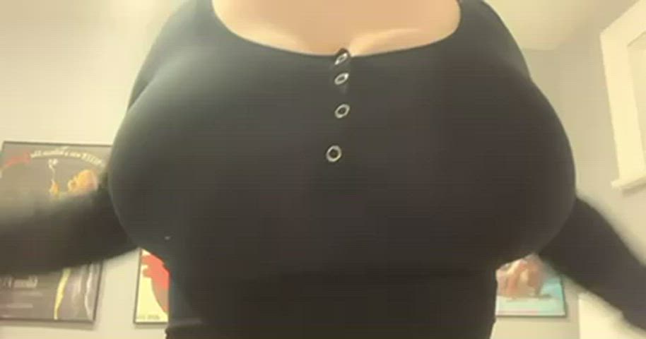 They just pop right out OC : video clip