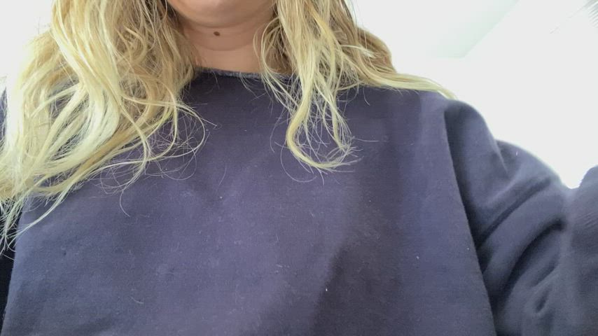 Do you like my bouncing b cups? : video clip