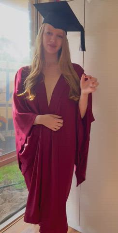 I’ve graduated so now it’s time for a baby bump! : video clip