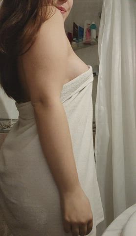Would you have a shower with me? : video clip