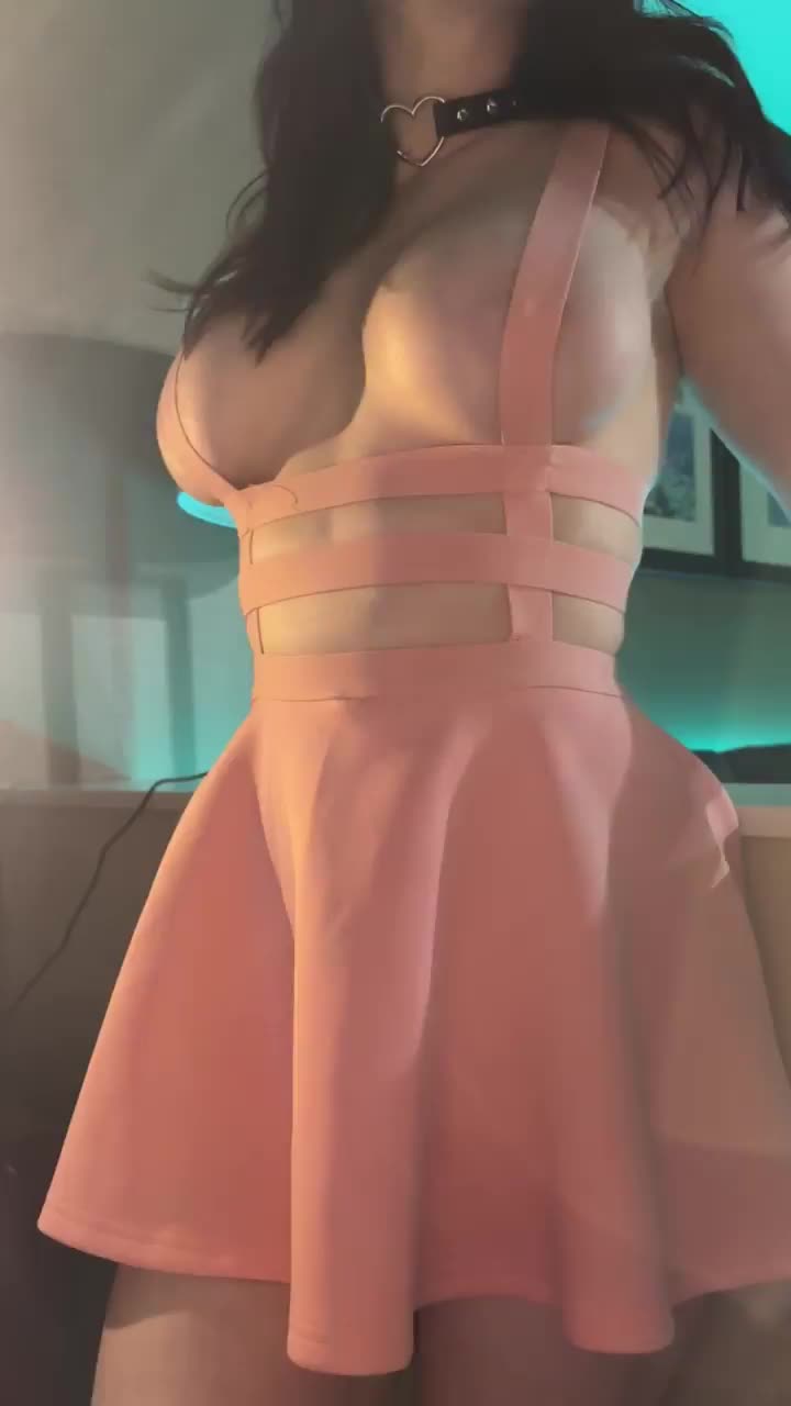 Fun fact: My Big Pale Titties would look better with your cum on them 😏 : video clip