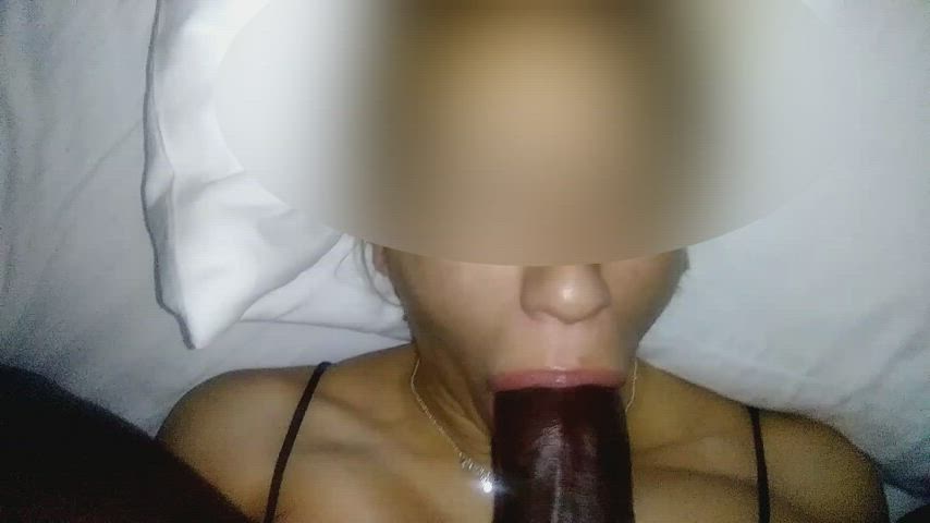 Latinas love gagging on my thick BBC : video clip