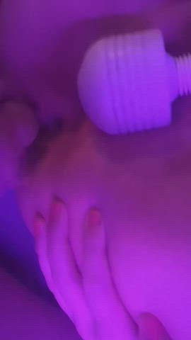 He just dumped his load in to my gapeing holes : video clip