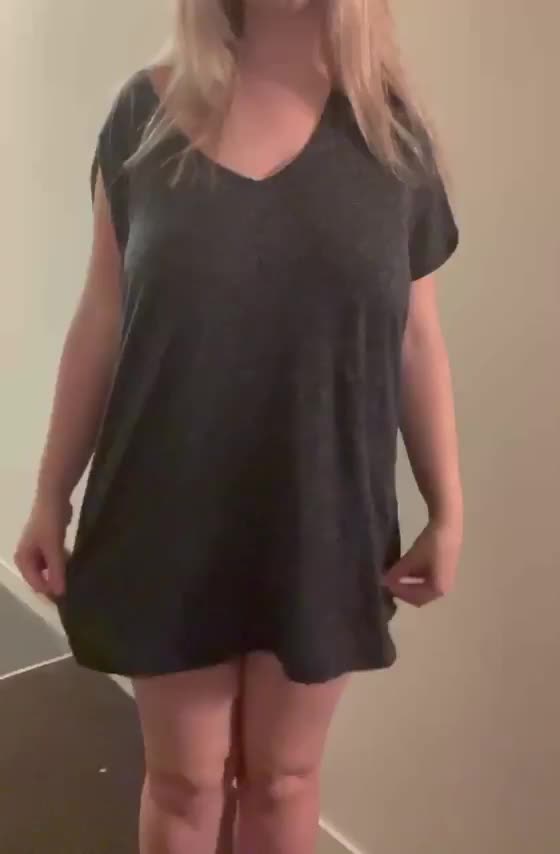 Don’t need lingerie to impress : video clip