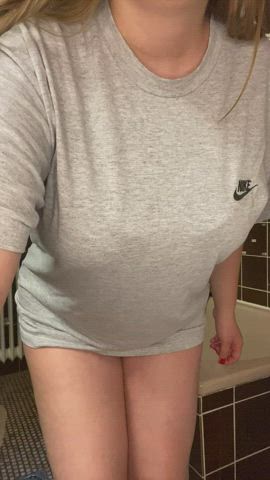 I'm really starting to think that my ex left me because i got too fat... : video clip