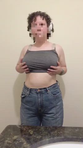 would you like a curl bounce with your boob bounce today 🥺 : video clip