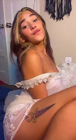 Need a teen to help you cum? : video clip