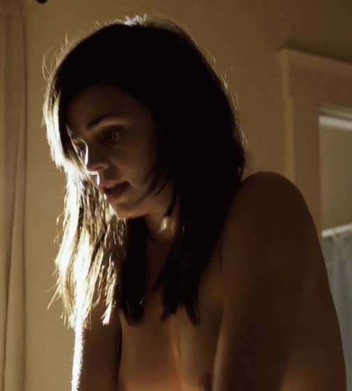 Lina Esco in Flaked [S1E1-2016] : video clip